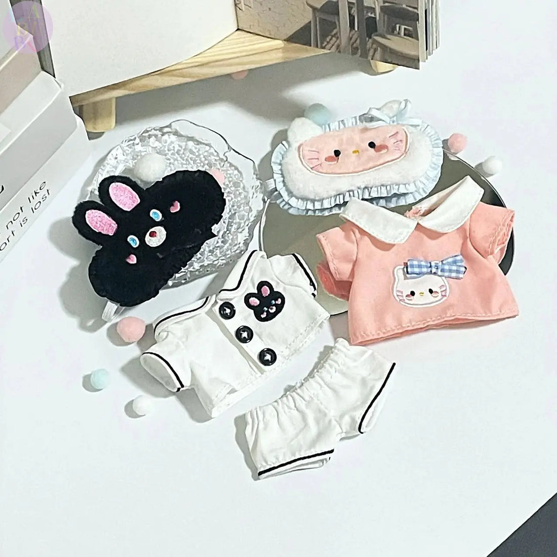 🎭 Labubu Clothes V1 & V2 for 17cm Figures – Festive Costumes and Cute Masks for Magical Celebrations